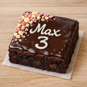 Pasteloni Woof – Personalised Dog Celebration Cake